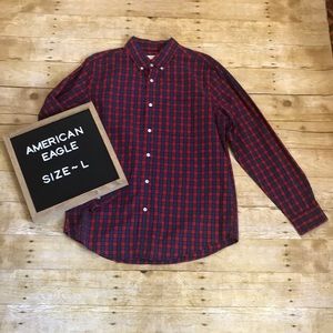 Men’s American Eagle button up